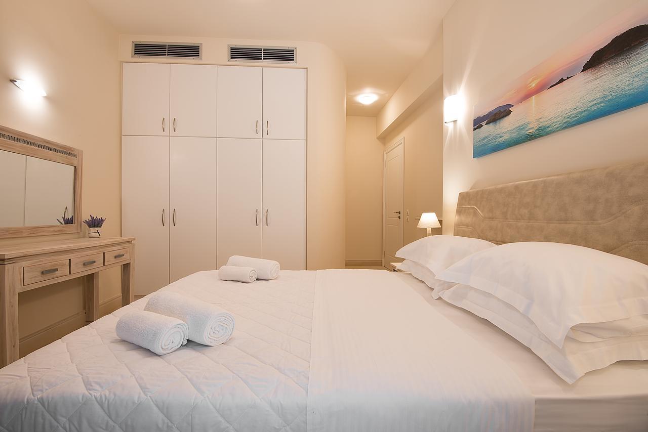 Villa Gold Porto Heli Exterior photo